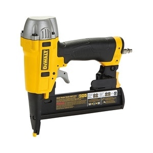 Agrafador Pneumático para agrafos de 12-38mm comprimento - DeWalt